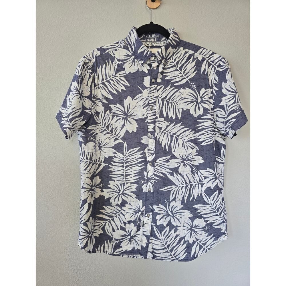 Cactus Man Ricky Singh Hawaiian Shirt M Blue White Floral ButtonUp Summer Cotton